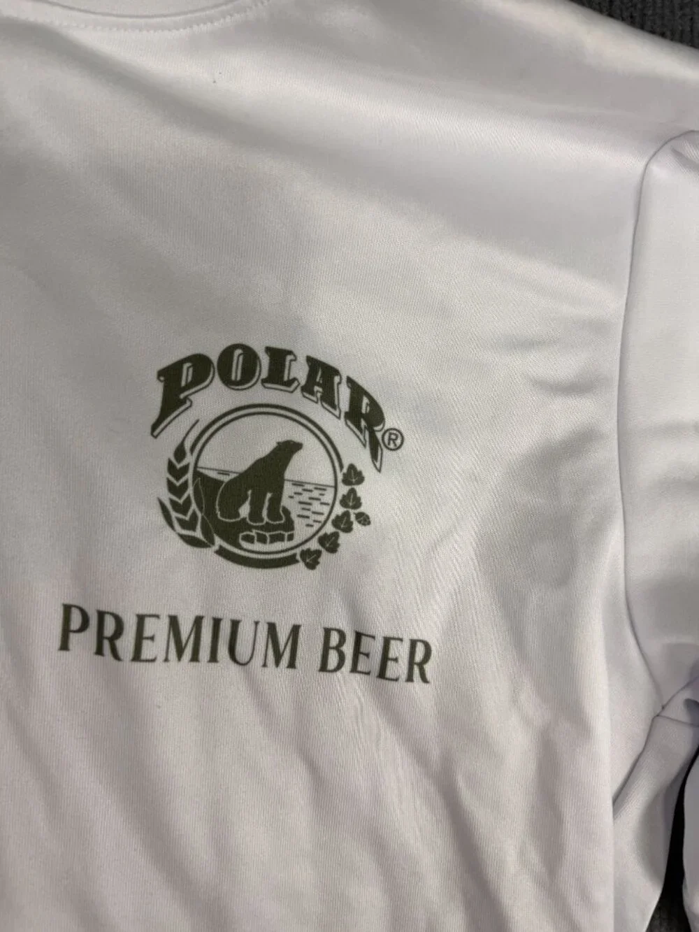 Polar Premium Beer Unisex White Green Camo Hoodie Sweatshirt Medium